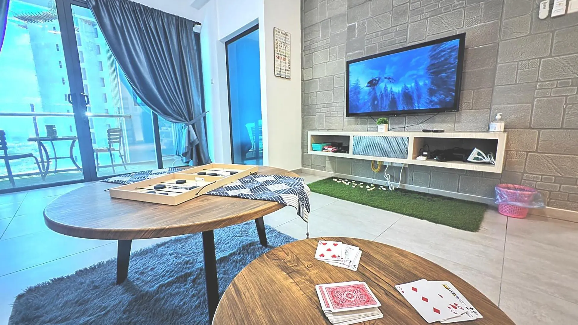 New! Tatami 3Br 10-12Pax Superb City View I 5Mins To Town location